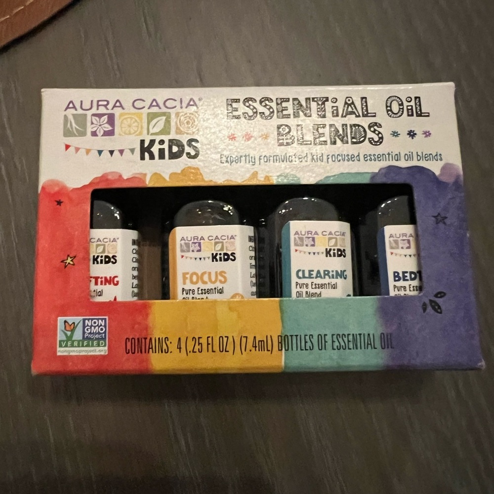 Aura Cacia Kids Essential Oil Blends Set